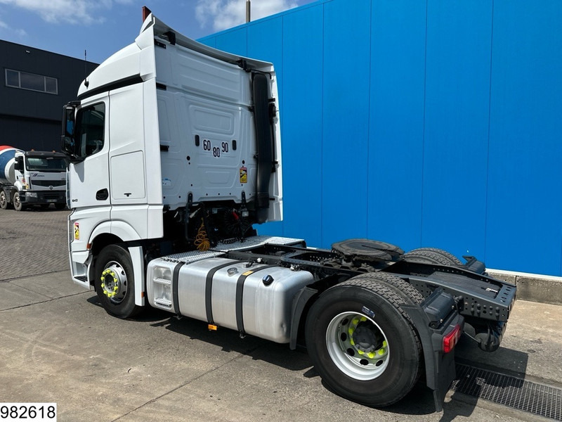 Mercedes-Benz Actros 1843 EURO 6 - Тягач: фото 4 Mercedes-Benz Actros 1843 EURO 6 - Тягач: фото 4