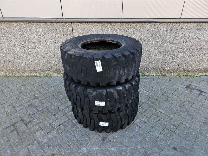 Ahlmann AL95-Titan 12.5/80-18-Tire/Reifen/Band - Шины и диски для Строительной техники: фото 1 Ahlmann AL95-Titan 12.5/80-18-Tire/Reifen/Band - Шины и диски для Строительной техники: фото 1