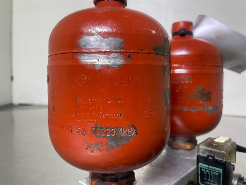 Гидравлика для Строительной техники Ahlmann AZ6-4108213A/4108214A-Stabilising module: фото 6 Гидравлика для Строительной техники Ahlmann AZ6-4108213A/4108214A-Stabilising module: фото 6