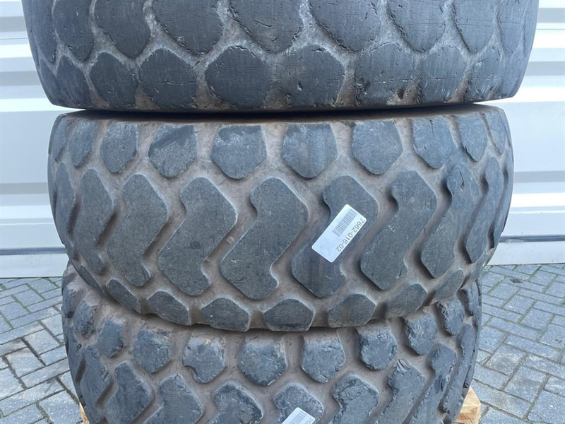 Ahlmann -Michelin 17.5R25-Tire/Reifen/Band - Шины и диски для Строительной техники: фото 3 Ahlmann -Michelin 17.5R25-Tire/Reifen/Band - Шины и диски для Строительной техники: фото 3