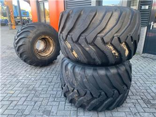 Alliance 48x31.00-20 NHS - Flotation 331 - Tire/Reifen/Band - Шины и диски для Строительной техники: фото 1 Alliance 48x31.00-20 NHS - Flotation 331 - Tire/Reifen/Band - Шины и диски для Строительной техники: фото 1