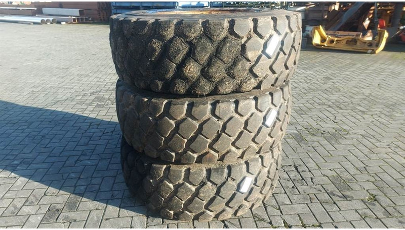 Case 521F-MTP 17.5R25-Tire/Reifen/Band - Шины и диски для Строительной техники: фото 1 Case 521F-MTP 17.5R25-Tire/Reifen/Band - Шины и диски для Строительной техники: фото 1