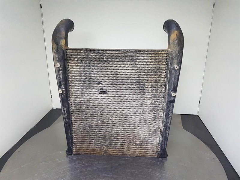 Case 921C-Modine 259332A4-Cooler/Kühler/Koeler - Двигатель для Строительной техники: фото 3 Case 921C-Modine 259332A4-Cooler/Kühler/Koeler - Двигатель для Строительной техники: фото 3