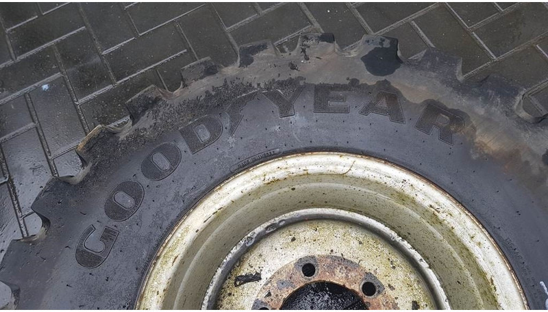 Goodyear 340/80-R18 IND - Tyre/Reifen/Band - Шины и диски для Строительной техники: фото 2 Goodyear 340/80-R18 IND - Tyre/Reifen/Band - Шины и диски для Строительной техники: фото 2