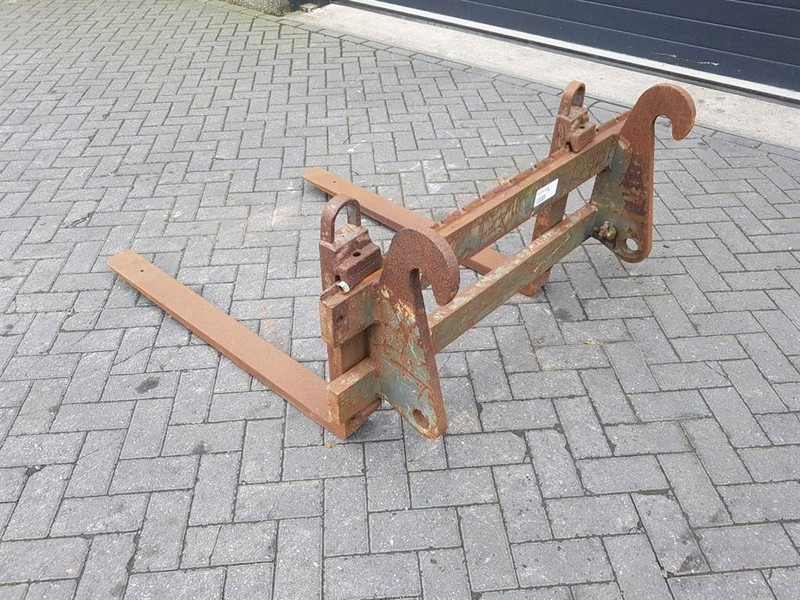 Liebherr L506/L507-P-Kinematik Forks/Palletgabeln/Vorken - Вилы: фото 1 Liebherr L506/L507-P-Kinematik Forks/Palletgabeln/Vorken - Вилы: фото 1