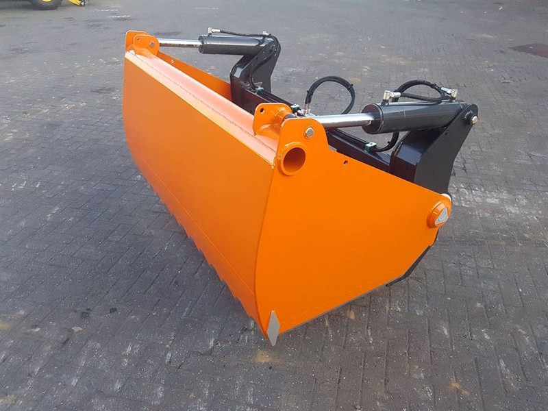 MAMMUT SC195M - Silage cutter/Silageschneider/Kuilhapper - Техника для силоса: фото 1 MAMMUT SC195M - Silage cutter/Silageschneider/Kuilhapper - Техника для силоса: фото 1