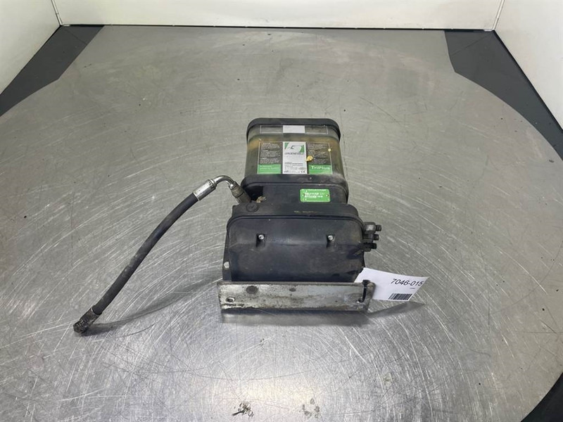 Mecalac 12MTX-F129083 12V-Lubricating system - Рама/ Шасси для Строительной техники: фото 1 Mecalac 12MTX-F129083 12V-Lubricating system - Рама/ Шасси для Строительной техники: фото 1