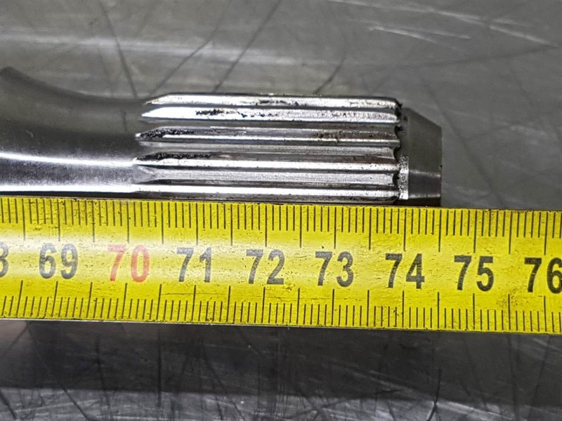 O & K L6-4922454/4922479-Joint shaft/Steckwelle/Steekas - Ось и запчасти для Строительной техники: фото 4 O & K L6-4922454/4922479-Joint shaft/Steckwelle/Steekas - Ось и запчасти для Строительной техники: фото 4