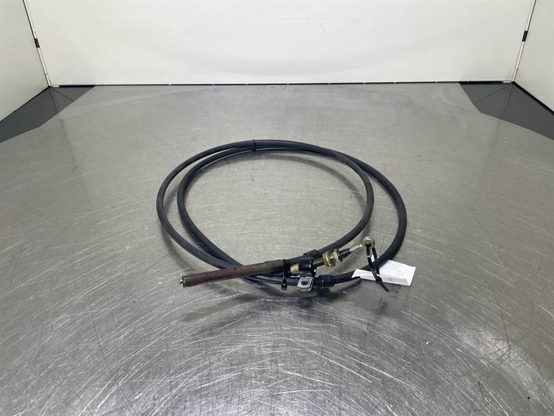 Schaeff SKL834-0461527025/6451371000-Handbrake cable - Рама/ Шасси для Строительной техники: фото 2 Schaeff SKL834-0461527025/6451371000-Handbrake cable - Рама/ Шасси для Строительной техники: фото 2