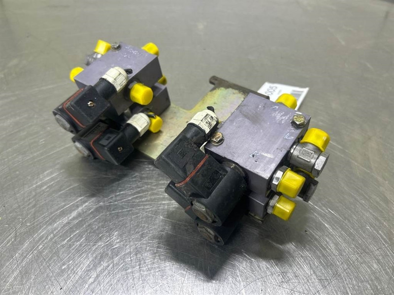 Terex TW150 - 4/2 Valve-4/2 Wegeventil-4/2 Ventiel - Гидравлика для Строительной техники: фото 3 Terex TW150 - 4/2 Valve-4/2 Wegeventil-4/2 Ventiel - Гидравлика для Строительной техники: фото 3