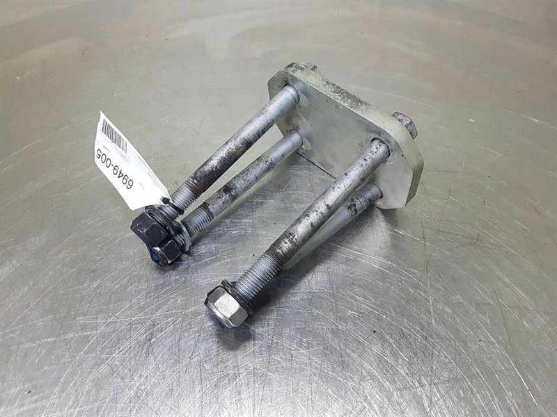 Yanmar V70-6435611004-Axle mounting/Achsbefestigung - Рама/ Шасси для Строительной техники: фото 1 Yanmar V70-6435611004-Axle mounting/Achsbefestigung - Рама/ Шасси для Строительной техники: фото 1