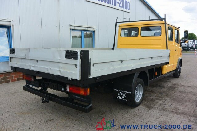 Малотоннажный бортовой грузовик, Грузопассажирский фургон Mercedes-Benz Vario 614 D DoKa 6 Sitze Original nur 152 tkm: фото 12