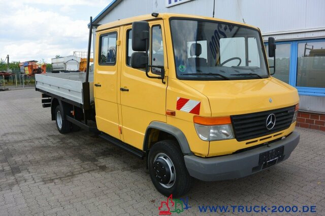 Малотоннажный бортовой грузовик, Грузопассажирский фургон Mercedes-Benz Vario 614 D DoKa 6 Sitze Original nur 152 tkm: фото 10