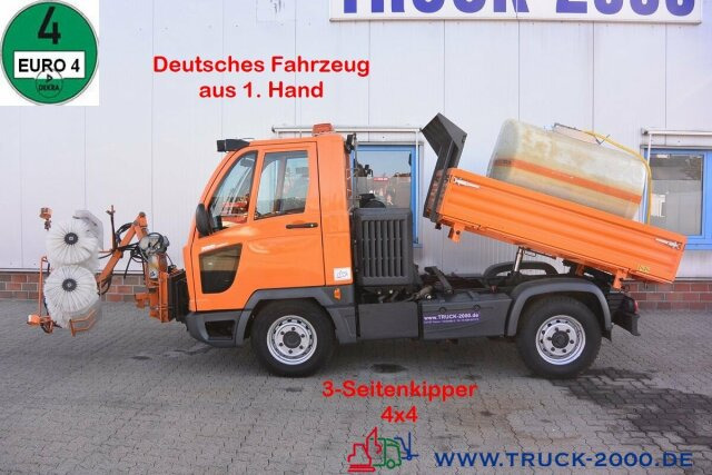 Multicar M30 4x4 Leitpfostenwaschanlage + 1.000 Ltr Tank - Самосвал, Коммунальная/ Специальная техника: фото 1 Multicar M30 4x4 Leitpfostenwaschanlage + 1.000 Ltr Tank - Самосвал, Коммунальная/ Специальная техника: фото 1