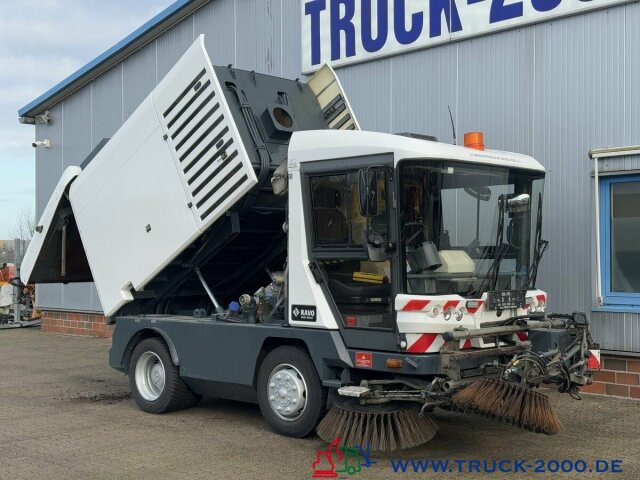 Ravo 540 3 Besensystem Sweeper + Sprühen 50 Km/h - Подметально-уборочная машина: фото 3 Ravo 540 3 Besensystem Sweeper + Sprühen 50 Km/h - Подметально-уборочная машина: фото 3