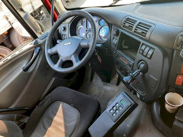 DAF CF75.310 6X2 - Грузовик-шасси: фото 3 DAF CF75.310 6X2 - Грузовик-шасси: фото 3