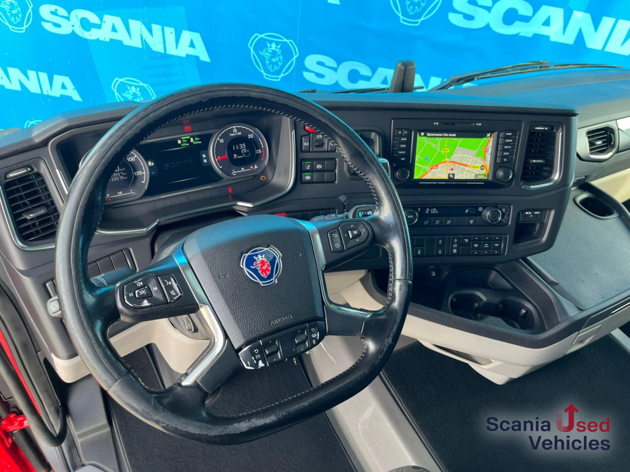 SCANIA R 410 A4x2NA RETARDER NAVI - Тягач: фото 3 SCANIA R 410 A4x2NA RETARDER NAVI - Тягач: фото 3