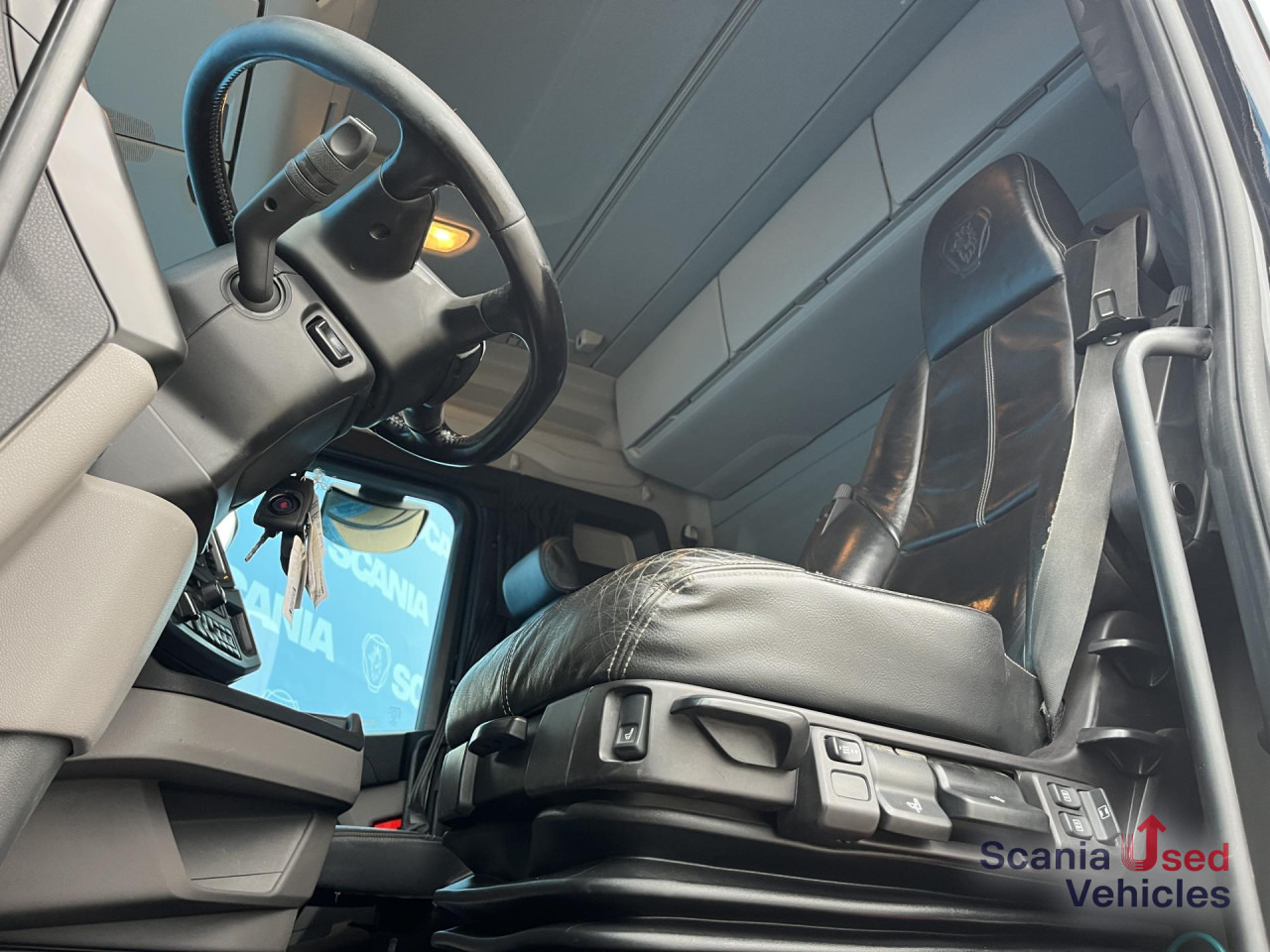 SCANIA R 450 A4x2NB DIFF-LOCK FULL AIR PTO PARK AIRCO - Тягач: фото 5 SCANIA R 450 A4x2NB DIFF-LOCK FULL AIR PTO PARK AIRCO - Тягач: фото 5