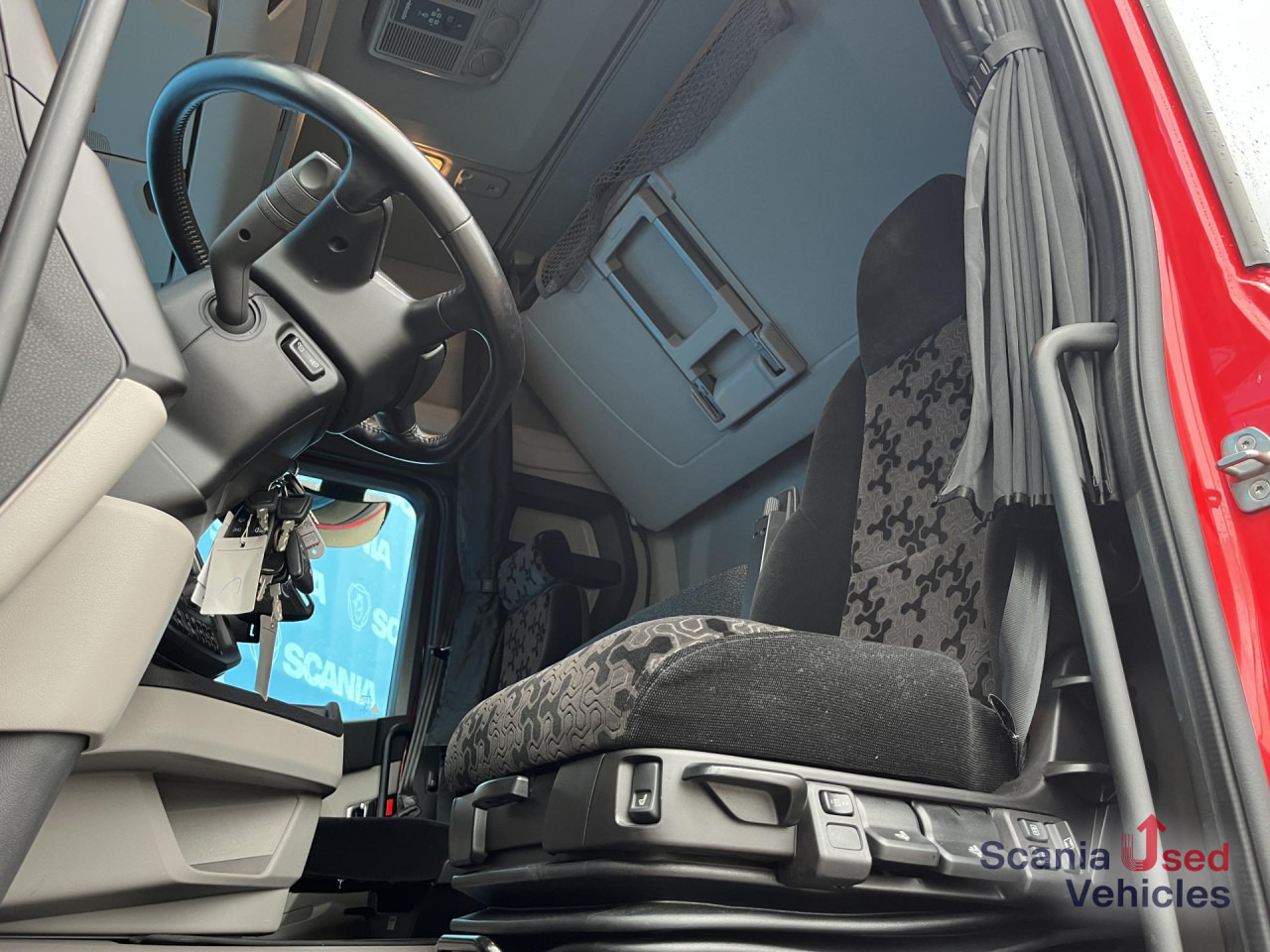 SCANIA R 450 A6x2/4NA RETARDER PTO P-AIRCO LED NAVI - Тягач: фото 2 SCANIA R 450 A6x2/4NA RETARDER PTO P-AIRCO LED NAVI - Тягач: фото 2