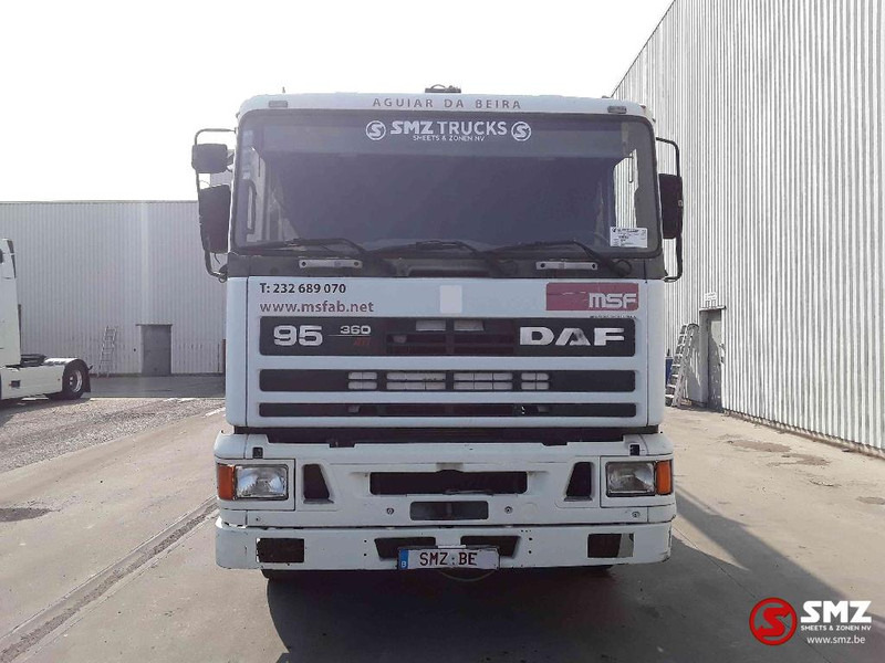 DAF 95 360 ATI lames hiab 125 Steel top - Грузовик бортовой/ Платформа, Автоманипулятор: фото 2 DAF 95 360 ATI lames hiab 125 Steel top - Грузовик бортовой/ Платформа, Автоманипулятор: фото 2