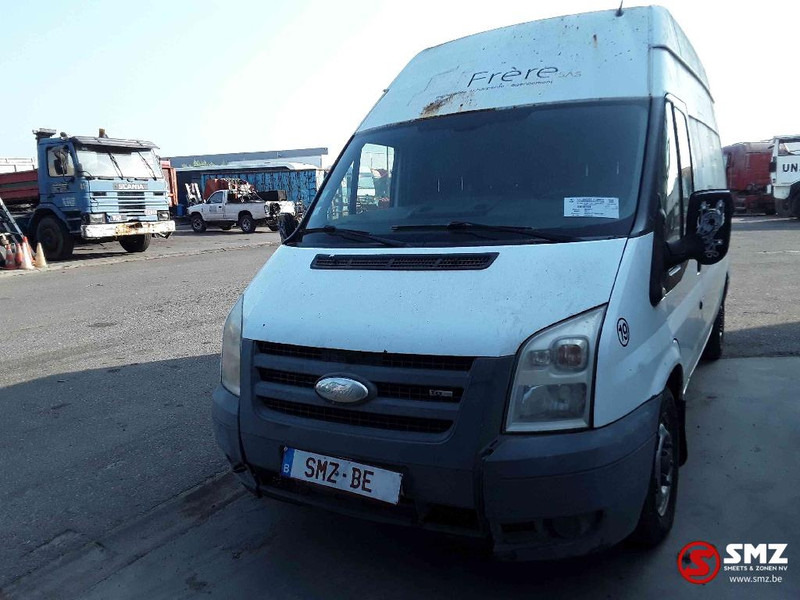 Ford Transit - Фургон с закрытым кузовом: фото 2 Ford Transit - Фургон с закрытым кузовом: фото 2