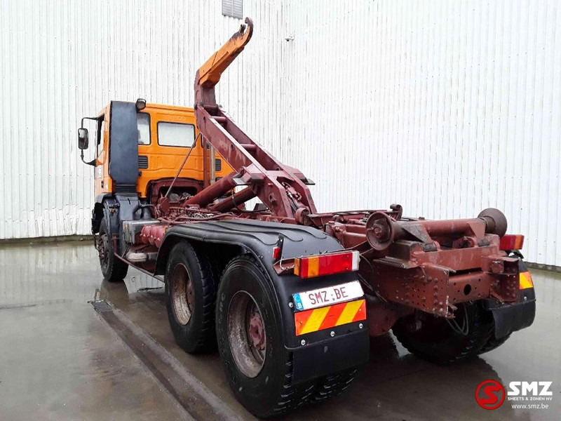 Грузовик-контейнеровоз/ Сменный кузов Iveco Trakker 260 E 34 6x4 francais: фото 9 Грузовик-контейнеровоз/ Сменный кузов Iveco Trakker 260 E 34 6x4 francais: фото 9