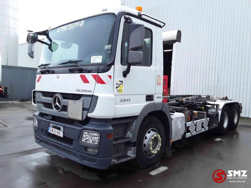 Mercedes-Benz Actros 2641 6x4 - Грузовик-контейнеровоз/ Сменный кузов: фото 3 Mercedes-Benz Actros 2641 6x4 - Грузовик-контейнеровоз/ Сменный кузов: фото 3