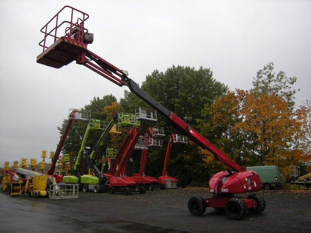 Haulotte Arbeitsbühne H16 TPX, Allrad 16m - Грузовик с подъемником: фото 4 Haulotte Arbeitsbühne H16 TPX, Allrad 16m - Грузовик с подъемником: фото 4