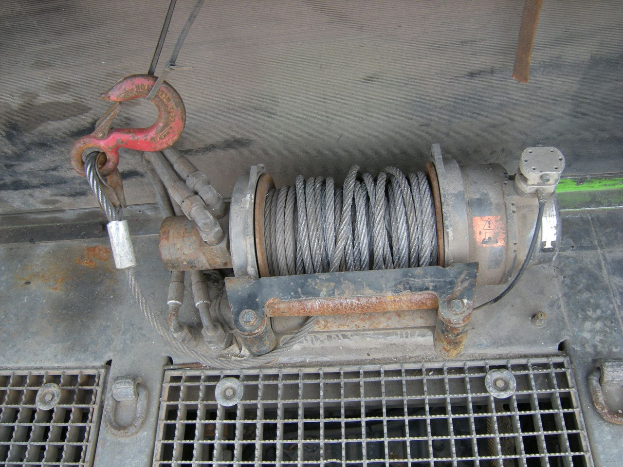 MAN 35.400, Zanner Plateau, Rampen, Winde в лизинг MAN 35.400, Zanner Plateau, Rampen, Winde: фото 31 MAN 35.400, Zanner Plateau, Rampen, Winde в лизинг MAN 35.400, Zanner Plateau, Rampen, Winde: фото 31