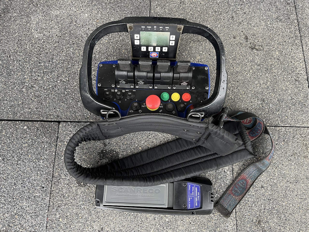 Meusburger MPS-3 Auflieger mit Kran HMF 1510 K-4 Lenkachse - Полуприцеп бортовой/ Платформа: фото 4 Meusburger MPS-3 Auflieger mit Kran HMF 1510 K-4 Lenkachse - Полуприцеп бортовой/ Платформа: фото 4