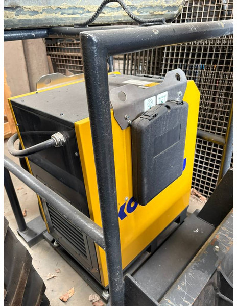 Komatsu PC33E-6 - Мини-экскаватор: фото 5 Komatsu PC33E-6 - Мини-экскаватор: фото 5