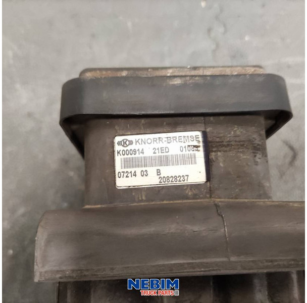 Volvo Volvo - 20828237 - Modulator vooras - Запчасти для Грузовиков: фото 3 Volvo Volvo - 20828237 - Modulator vooras - Запчасти для Грузовиков: фото 3
