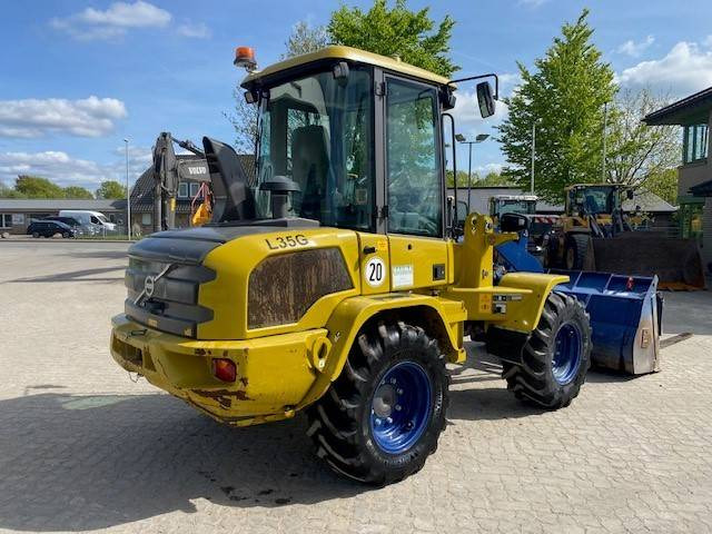 Volvo L 35 G MIETE / RENTAL (12002209) - Колёсный погрузчик: фото 4 Volvo L 35 G MIETE / RENTAL (12002209) - Колёсный погрузчик: фото 4
