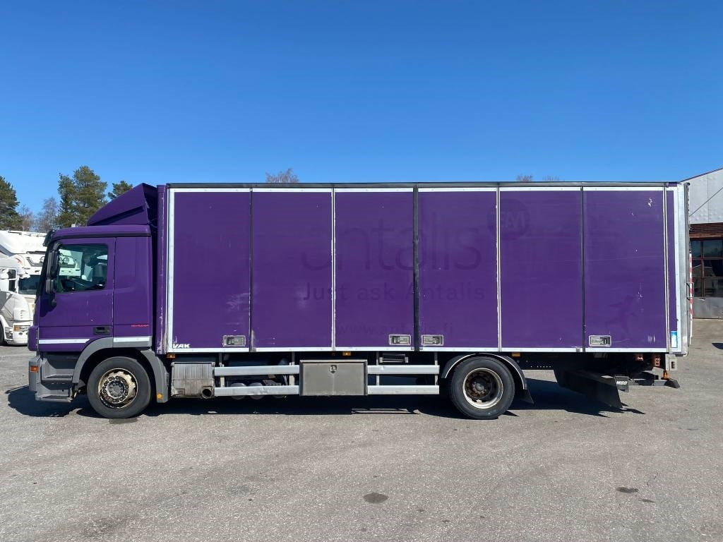 Mercedes-Benz Actros 1832 - Грузовик с закрытым кузовом: фото 5 Mercedes-Benz Actros 1832 - Грузовик с закрытым кузовом: фото 5