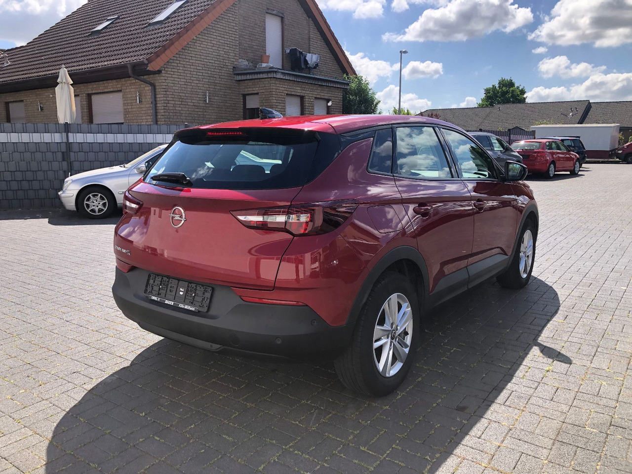 Opel Grandland (X) 1.5 D Automatik Business Edition - Внедорожник: фото 5 Opel Grandland (X) 1.5 D Automatik Business Edition - Внедорожник: фото 5