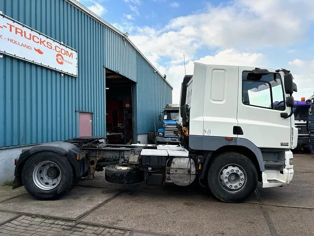 DAF CF 85.410 4x2 SLEEPERCAB (ZF16 MANUAL GEARBOX / EURO 5 / AIRCONDITIONING) - Тягач: фото 4 DAF CF 85.410 4x2 SLEEPERCAB (ZF16 MANUAL GEARBOX / EURO 5 / AIRCONDITIONING) - Тягач: фото 4