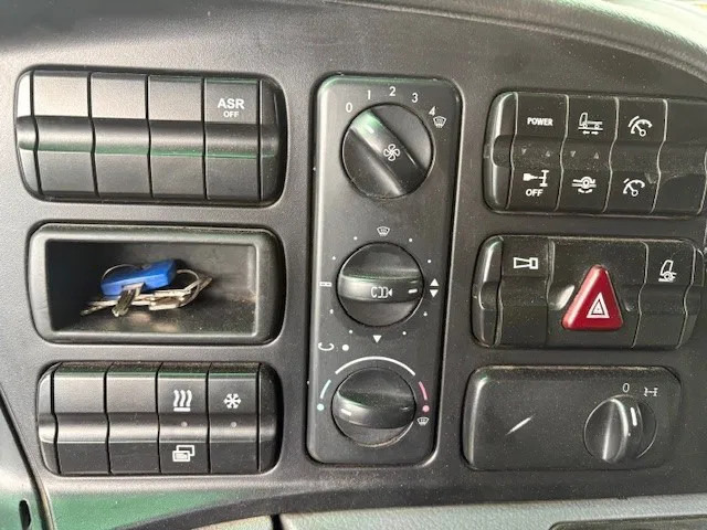 Mercedes-Benz Actros 1844 LS (MP2) (TELLIGENT AUTOMATIC / AIRCONDITIONING / 2x DIESELTANK / EURO 5) в лизинг Mercedes-Benz Actros 1844 LS (MP2) (TELLIGENT AUTOMATIC / AIRCONDITIONING / 2x DIESELTANK / EURO 5): фото 11