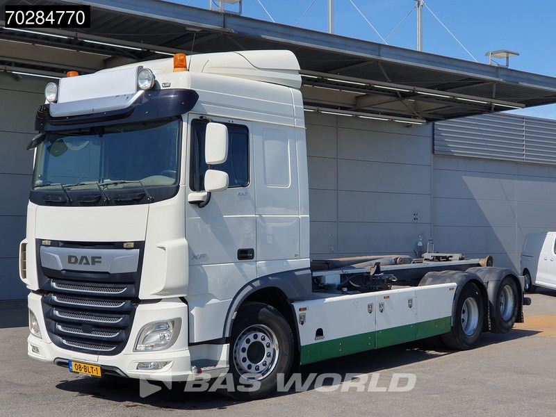 DAF XF 530 XF 6X2 NL-Truck VDL Hooklift Standklima Automatic ACC Euro 6 - Крюковой мультилифт: фото 3 DAF XF 530 XF 6X2 NL-Truck VDL Hooklift Standklima Automatic ACC Euro 6 - Крюковой мультилифт: фото 3