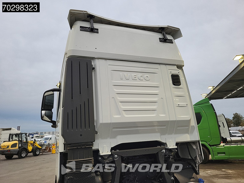 Iveco S-Way 420 4X2 NEW! Chassis, Automatic Standklima 2xTanks Euro 6 в лизинг Iveco S-Way 420 4X2 NEW! Chassis, Automatic Standklima 2xTanks Euro 6: фото 10