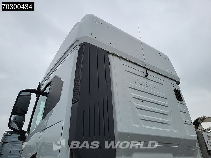 Iveco S-Way 510 6X2 Retarder Full Air Lift Axle BDF Euro 6 - Грузовик-контейнеровоз/ Сменный кузов: фото 3 Iveco S-Way 510 6X2 Retarder Full Air Lift Axle BDF Euro 6 - Грузовик-контейнеровоз/ Сменный кузов: фото 3