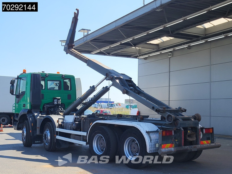 Iveco Trakker 410 8X4 Hyvalift 26-65S Hooklift Manual Big-Axle EEV - Крюковой мультилифт: фото 2 Iveco Trakker 410 8X4 Hyvalift 26-65S Hooklift Manual Big-Axle EEV - Крюковой мультилифт: фото 2