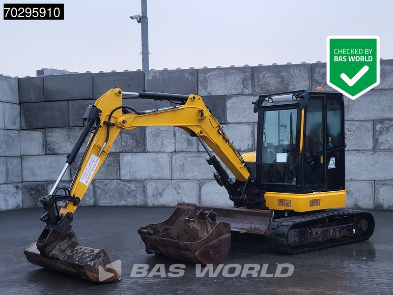 JCB 50Z-2 3 BUCKETS - Мини-экскаватор: фото 1 JCB 50Z-2 3 BUCKETS - Мини-экскаватор: фото 1