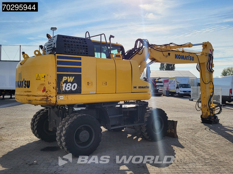 Komatsu PW180 -11 - Колёсный экскаватор: фото 5 Komatsu PW180 -11 - Колёсный экскаватор: фото 5