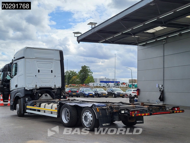 Mercedes-Benz Actros 2542 Actros 6X2 BDF Full air suspension BigSpace Standklima Automatic Euro 6 - Грузовик-контейнеровоз/ Сменный кузов: фото 2 Mercedes-Benz Actros 2542 Actros 6X2 BDF Full air suspension BigSpace Standklima Automatic Euro 6 - Грузовик-контейнеровоз/ Сменный кузов: фото 2