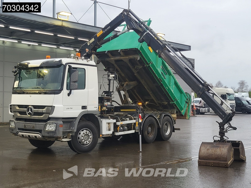 Mercedes-Benz Actros 2646 Actros 6X4 HIAB 122 BS-2 HIDUO Crane Kran 3-way tipper Big-Axle Euro 5 - Самосвал, Автоманипулятор: фото 2 Mercedes-Benz Actros 2646 Actros 6X4 HIAB 122 BS-2 HIDUO Crane Kran 3-way tipper Big-Axle Euro 5 - Самосвал, Автоманипулятор: фото 2