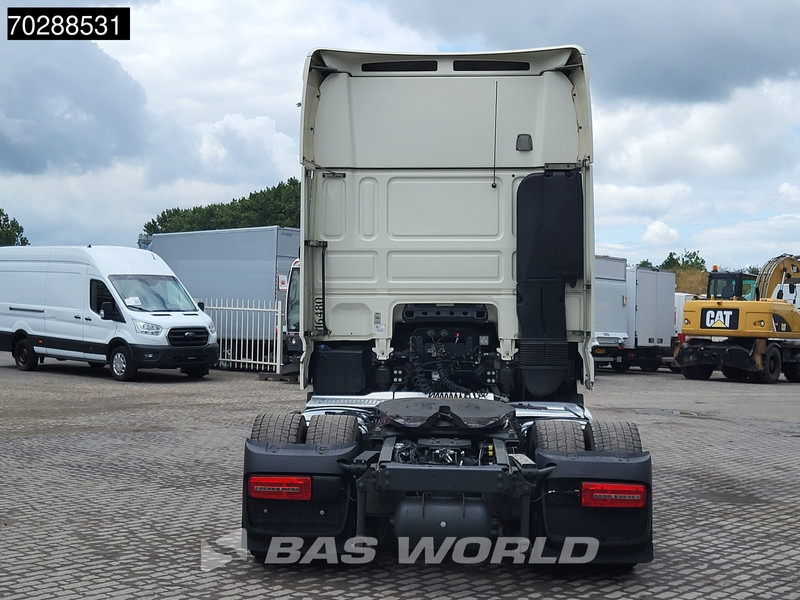 DAF XF 480 4X2 Mega Retarder 2x Tanks Standklima Euro 6 - Тягач: фото 3 DAF XF 480 4X2 Mega Retarder 2x Tanks Standklima Euro 6 - Тягач: фото 3