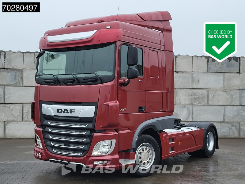 DAF XF 530 XF 4X2 Retarder ACC Standklima Euro 6 - Тягач: фото 1 DAF XF 530 XF 4X2 Retarder ACC Standklima Euro 6 - Тягач: фото 1