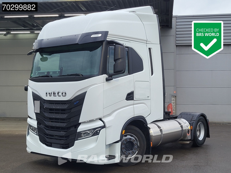 Iveco S-Way 460 4X2 LNG! Retarder 2x Tanks Standklima - Тягач: фото 1 Iveco S-Way 460 4X2 LNG! Retarder 2x Tanks Standklima - Тягач: фото 1