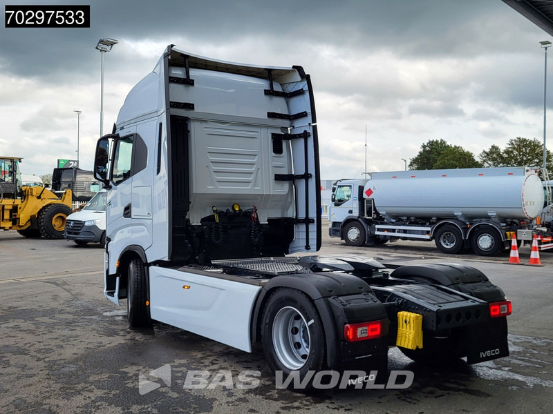 Iveco S-Way 500 4X2 New! Standairco 2xTanks LED Navi ACC Euro 6 - Тягач: фото 2 Iveco S-Way 500 4X2 New! Standairco 2xTanks LED Navi ACC Euro 6 - Тягач: фото 2