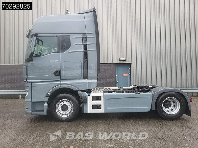 MAN TGX 18.480 4X2 NEW! GX Retarder 2x Tanks PTO-prepared Standklima Navi Euro 6 - Тягач: фото 5 MAN TGX 18.480 4X2 NEW! GX Retarder 2x Tanks PTO-prepared Standklima Navi Euro 6 - Тягач: фото 5
